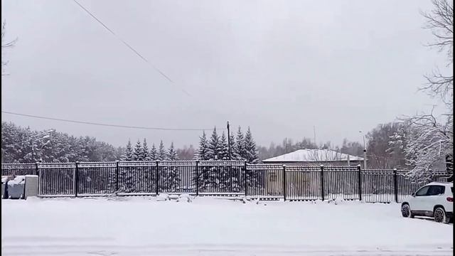Утро . Дорога на работу и бла-бла-бла Опять зима, опять метель и тишина в нашем ЖКХ смотреть онлайн