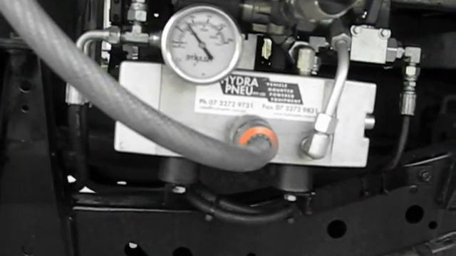 Mazda Bravo Water Pressure Cleaner смотреть онлайн