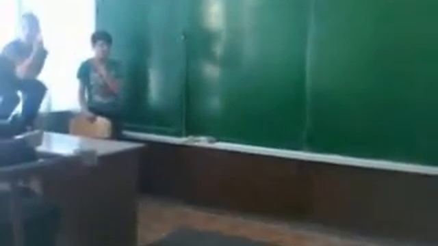 Школьный Паркур смотреть онлайн