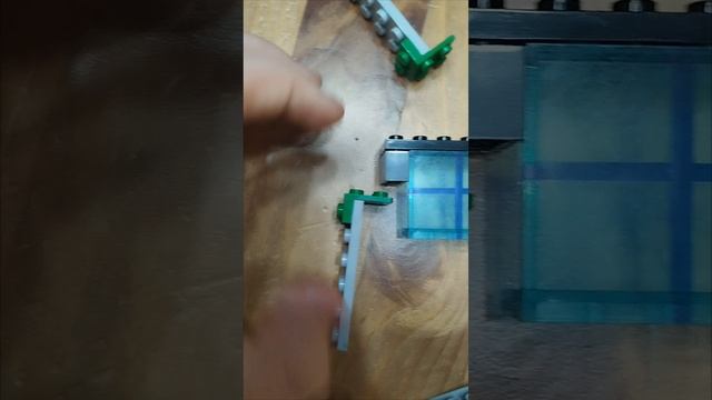 Револьвер из лего