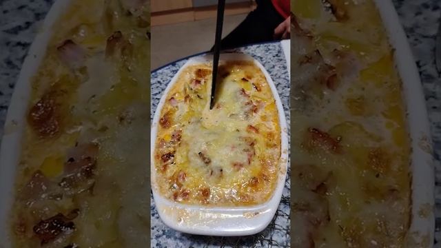 BAKED POTATO ALA LASAGNE/YUMMY смотреть онлайн