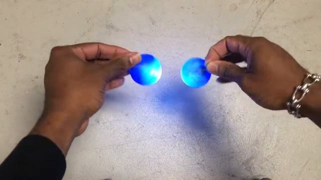 Bowsette Light up LED Earrings ( DEMO ) смотреть онлайн