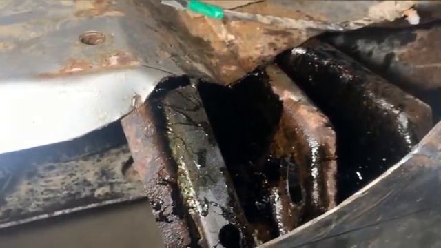 GMC Sierra/Chevy Silverado Custom Rocker Panel Repair, Trying To Save The Rusty GMC смотреть онлайн