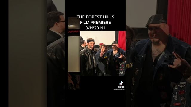 The Forest Hills movie premiere with Kevin Smith, Edward Furlong, and Shelley Duvall was awesome! смотреть онлайн
