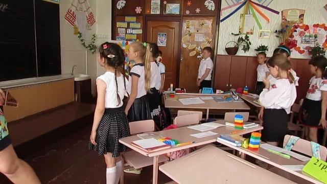 Урок з української мови "Узагальнення і систематизація знань з теми «Прислівник» смотреть онлайн