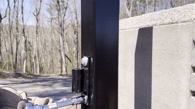 Installing an Automated ALEKO Gate Kit смотреть онлайн