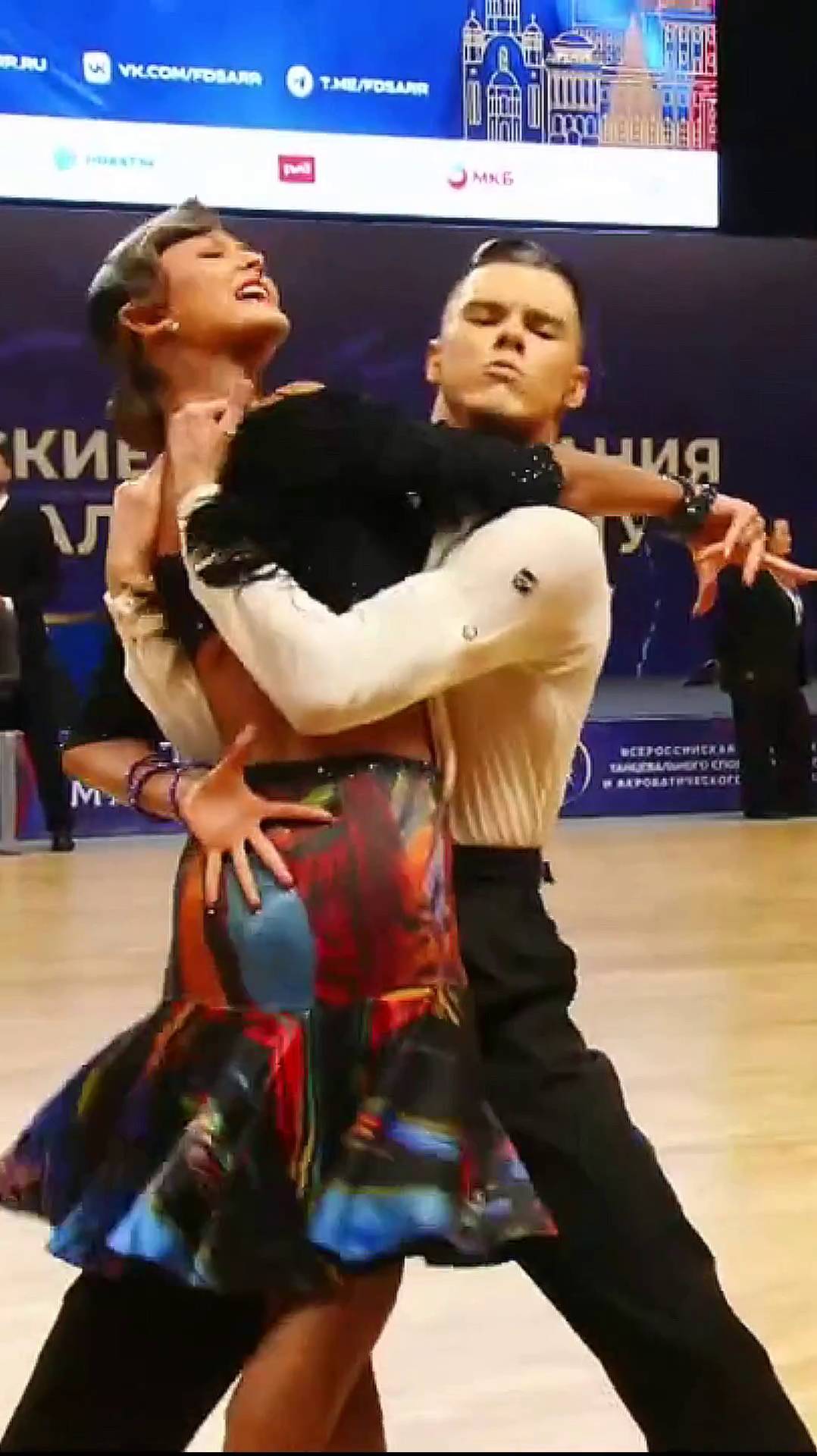 Бальные танцы. Чемпионат России 2024 смотреть онлайн