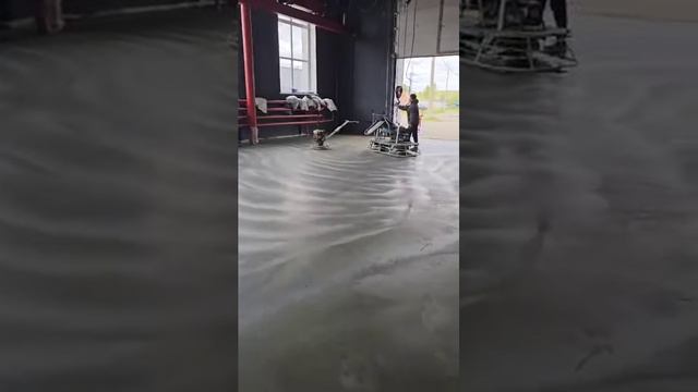 Промышленные полы затирка топпингом Москва #москва #shorts #стройка #стяжка смотреть онлайн