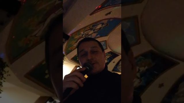 Искры камина... смотреть онлайн