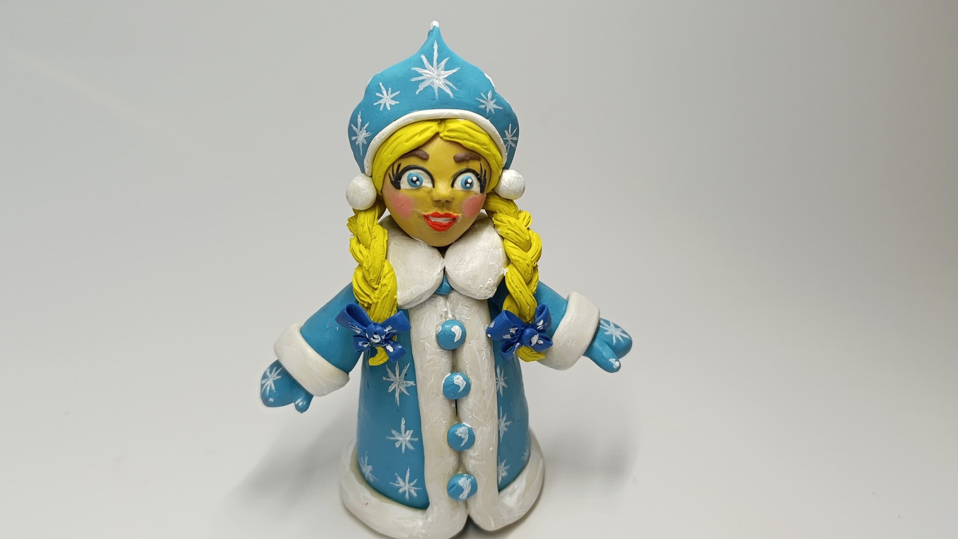 Снегурочка из пластилина смотреть онлайн