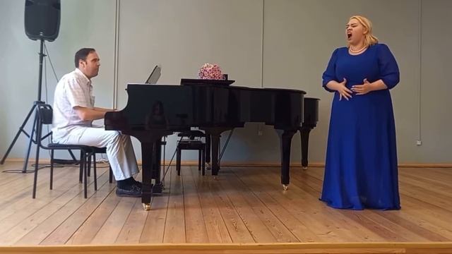 М.Глинка «Романс Антониды», С.Рахманинов «Сумерки» Архипенко Светлана (сопрано) смотреть онлайн