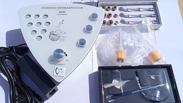 Аппарат 2 в 1 для механической шлифовки лица с кислородным распылителем (микродермабразия) LB-197