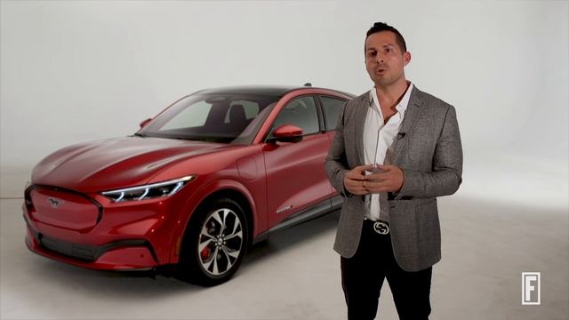 An Up-Close Look At Ford's Mustang Mach-E смотреть онлайн