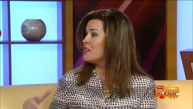 Dr. Manjoney on The Morning Blend: Renew + Rejuvenate Your Skin for Spring! смотреть онлайн