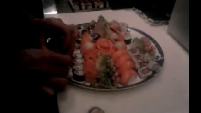 preparando um prato de sushi.wmv смотреть онлайн