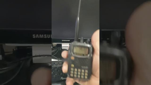 VX-5 HT YAESU смотреть онлайн