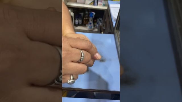 Easy to open thyroxine tablet bottle #throxine #easy to open eltroxin 25mg смотреть онлайн