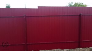 Установка забора из профнастила