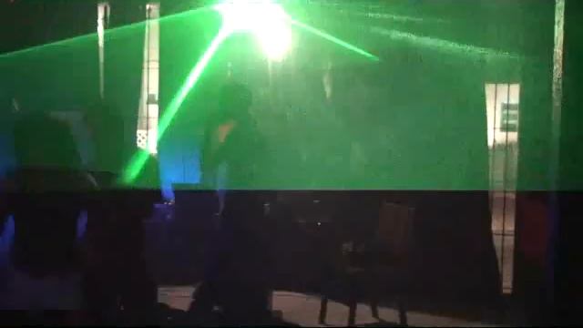 Rose No Flow e DJ Caranguejo no Brom's Partyhouse смотреть онлайн