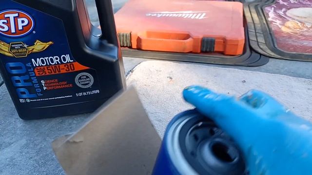 1998 Chrysler Town and Country 3.8 oil change and 2003 1500 spark plug replacement 5.3 LS смотреть онлайн