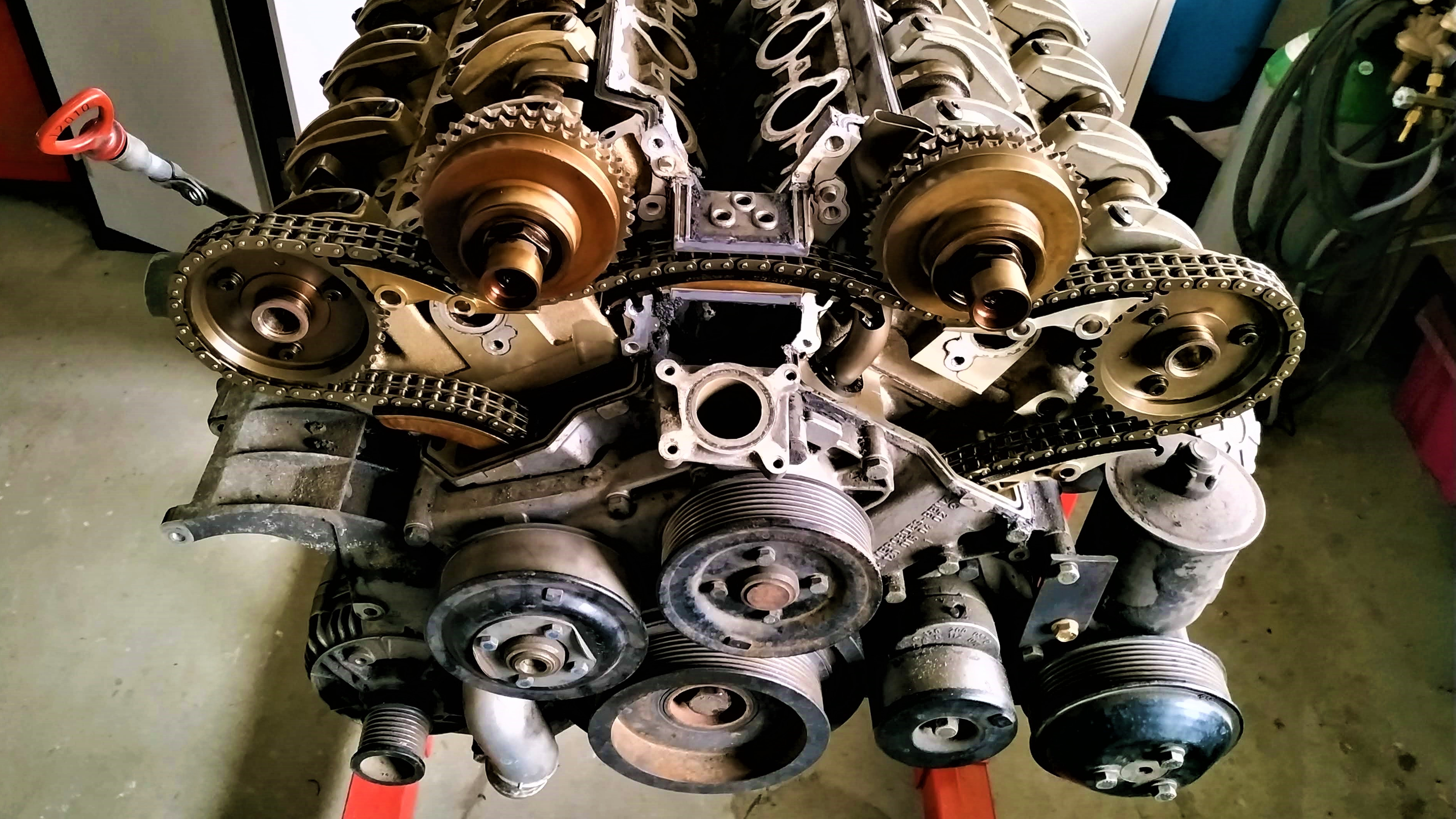 Обзор двигателя мерседес М120 V12 6.0 часть 2