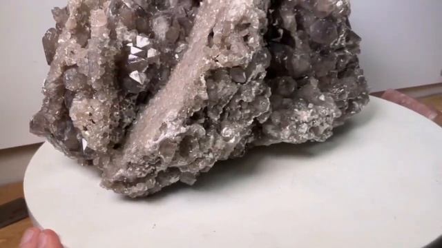 Дымчатый кварц. Раухтопаз. Друза. 6,67 кг. Дальнегорск смотреть онлайн