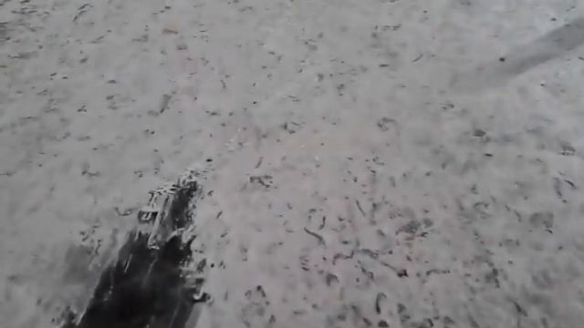 Зима. Лёд. Взрослый человек. смотреть онлайн