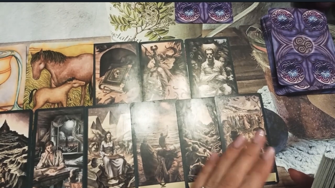 Слабое место соперницы❓❕ТАРО расклад онлайн гадание смотреть онлайн