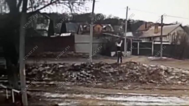 "Скоростной" трамвай. В Саратове продолжают разворовывать контактную сеть смотреть онлайн