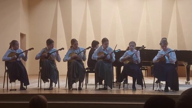 Е.Дербенко Романс исп.ансамбль"Домрочка" смотреть онлайн
