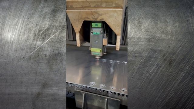 Лазерная резка металла - Изготовление деталей из металла в Киеве | Laser cutting of metal смотреть онлайн