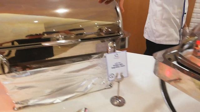 Obiad w restauracji głównej . Hotel Gravity Sahl Hasheesh смотреть онлайн