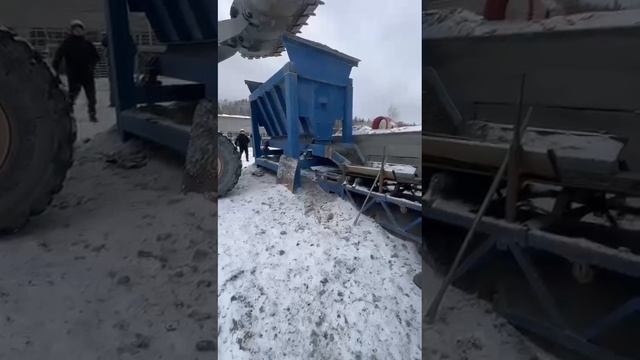 Вибропитатель 5,5 кубов Завод 