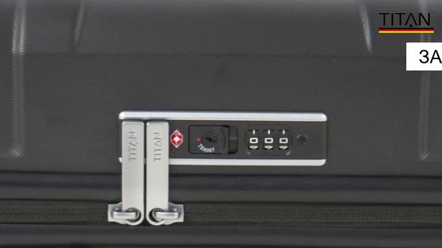 Обзор дорожного чемодана Titan X-RAY 19/Atomic Black S Маленький Ti700846-01