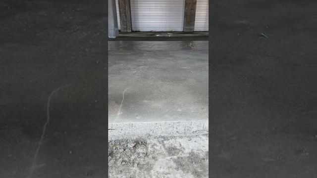 Толщина стяжки пола 8 3822-28-28-07 #строительство #shorts #стяжка смотреть онлайн