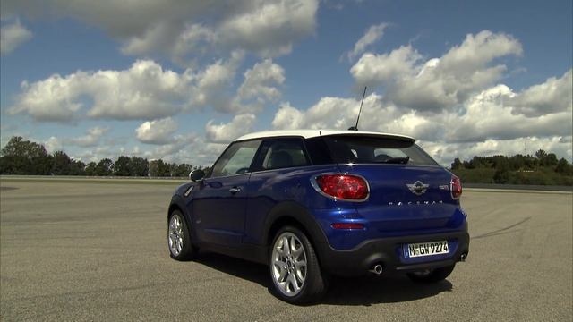 MINI Paceman: Static and Driving Scenes смотреть онлайн