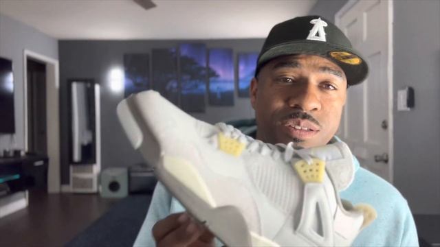Super Bowl Sunday Air Jordan picks - Photon Dust 4’s vs Playoff 13’s смотреть онлайн