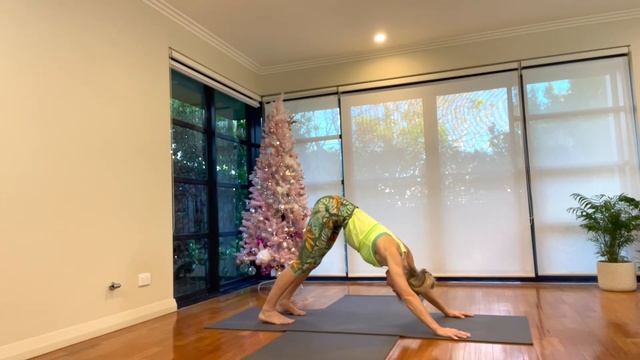 Flow YOGA class | Anahata Chakra- heart opening | 60mins | Dec 21 смотреть онлайн