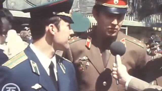 ВЫПУСК ОФИЦЕРОВ ПОГРАНИЧНИКОВ Эфир: 28/06/1985 смотреть онлайн