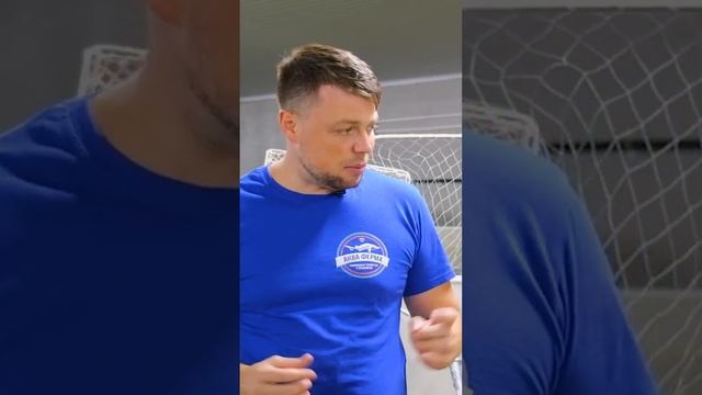 Сачок с древком из пластика или из дерева? смотреть онлайн