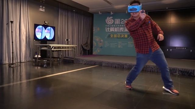 HTC Vive Focus hands-on смотреть онлайн