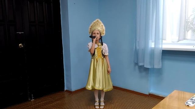 Федорова Софья - Пошла Млада за водой. смотреть онлайн