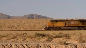 Детское видео про поезда | Железнодорожное путешествие поезд 🚉