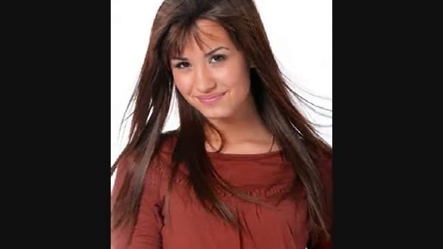 Demi Lovato she is nice смотреть онлайн