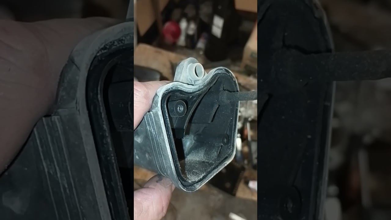 Чтобы не сосало #своимируками #ремонт #сделайсам #техника #двигатель #лайфхак смотреть онлайн