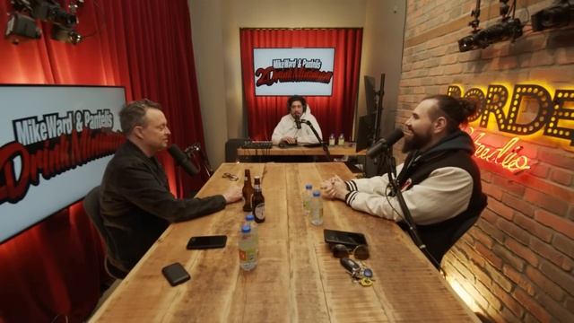 2 Drink Minimum | Episode 305 смотреть онлайн