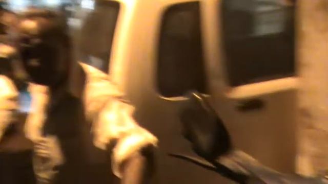 На ужин Moмo (Дели). смотреть онлайн