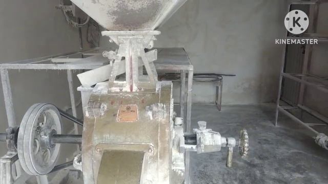 18 इंच आटा चक्की कितने HP मोटर लगानी चाहिए # atta chaki 18 and HP motor смотреть онлайн