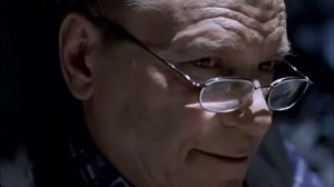 Плевать в хате нельзя