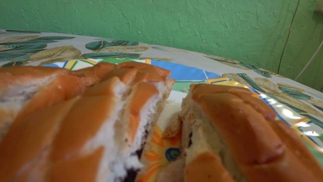 Потрясающе вкусный рулет к чаю! #мукбанг #фудблог смотреть онлайн
